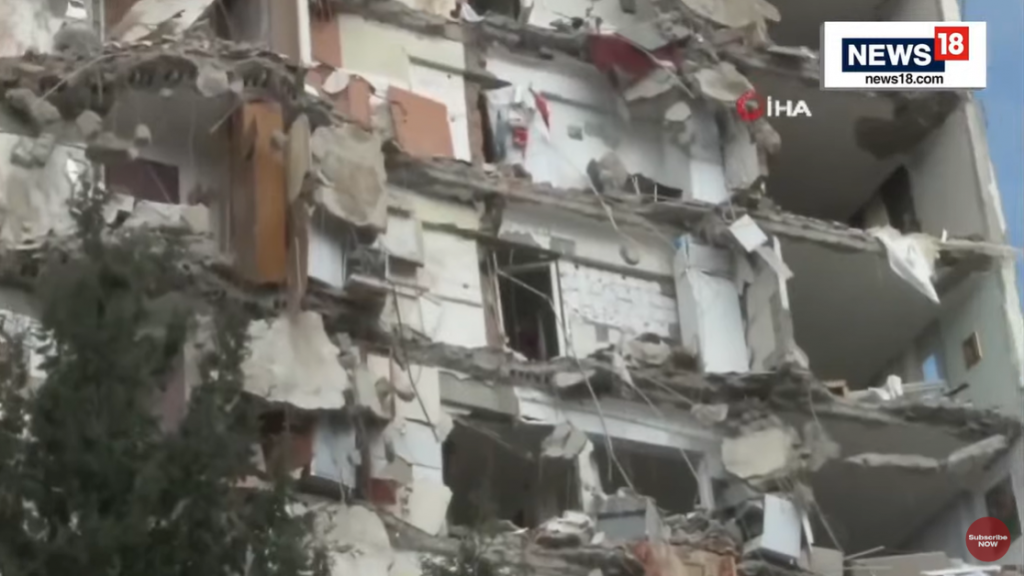 UŽAS Turski golman pod ruševinama posle razornog zemljotresa! Sumnja se na najgore