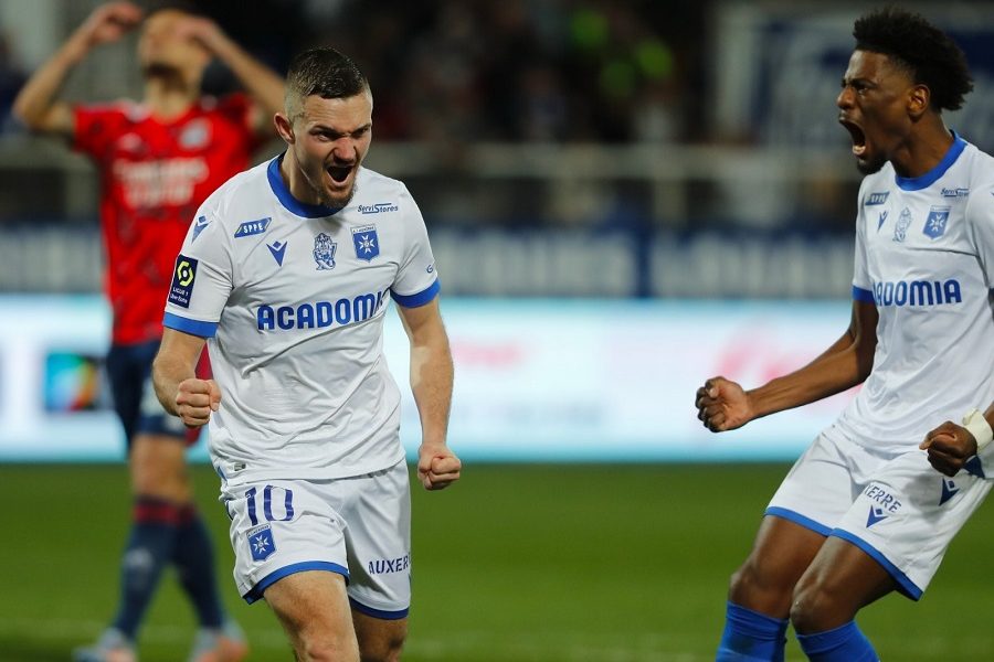 LIGA 1 Okser dobio utakmicu u prvenstvu posle tri i po meseca i to preokretom