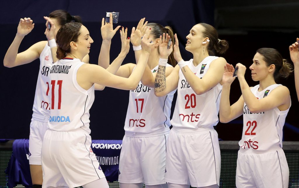 BRAVO DEVOJKE Srbija preko Hrvatske do Evropskog prvenstva! Šampion će da brani zlatnu medalju (VIDEO)