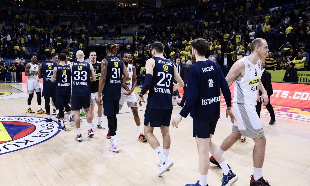 NIŠTA OD ZVEZDE Sjajni bek potpisao novi ugovor! Sada juri ka tituli šampiona Evrope