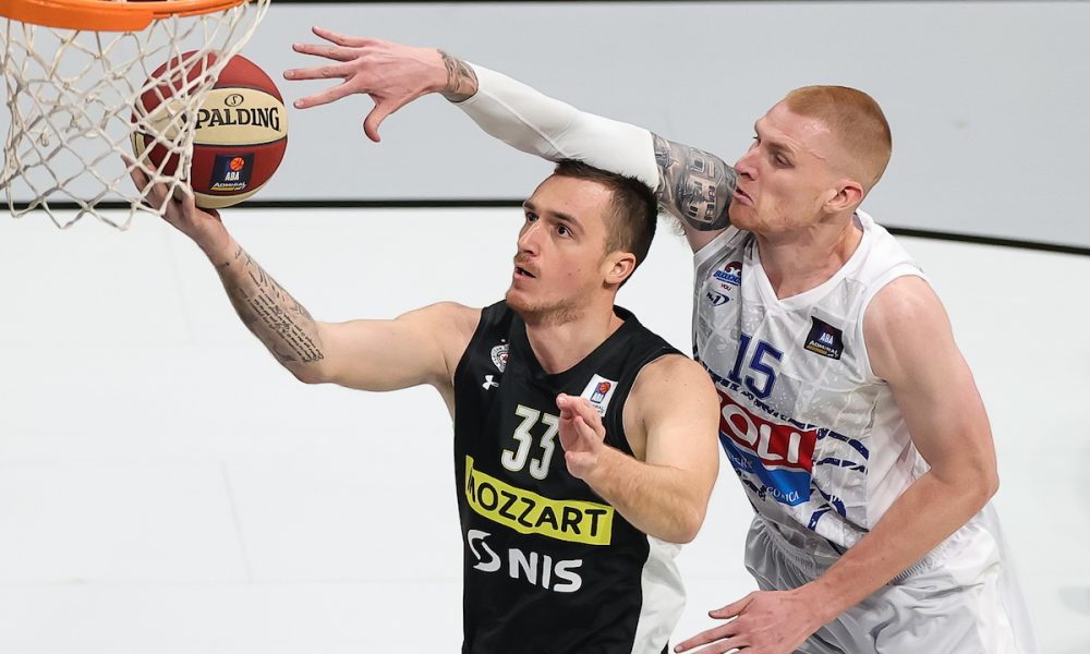 MORA BOLJE Partizan blistao pa pao… Poražen je u Atini od Efesa