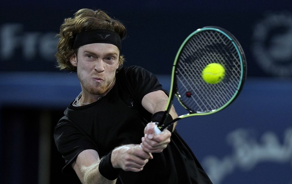 Rubljov prvi finalista Dubaija
