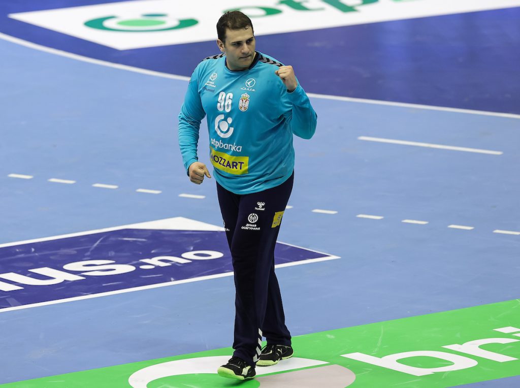 JUNAK POBEDE Milosavljev: Udario sam glavu, boli! Značajna pobeda!