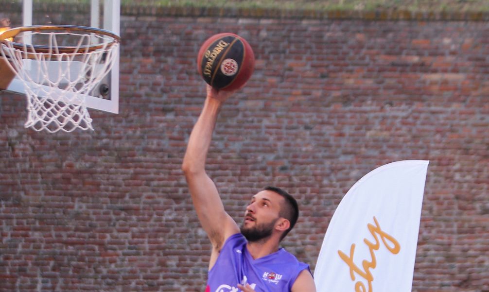 RETKO KO JE PRIMETIO Birčević na utakmici Evrokupa na čarapama imao nešto o čemu priča Srbija