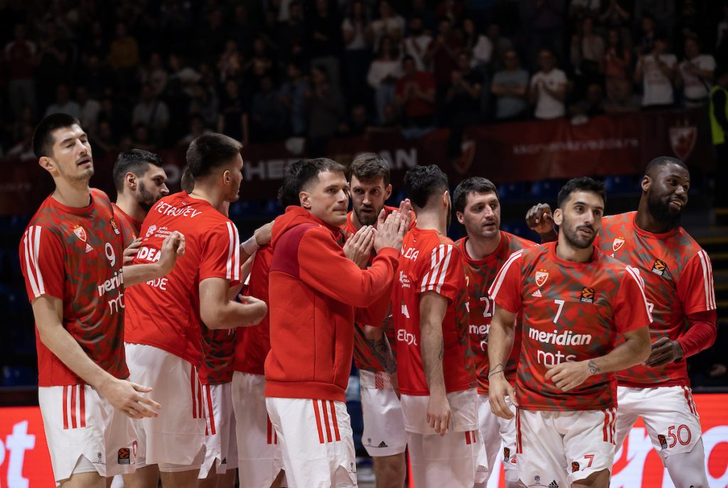 NOVA BRIGA ZA ZVEZDU Povreda jednog od najboljih igrača! Napustio je teren i otišao u svlačionicu (VIDEO)