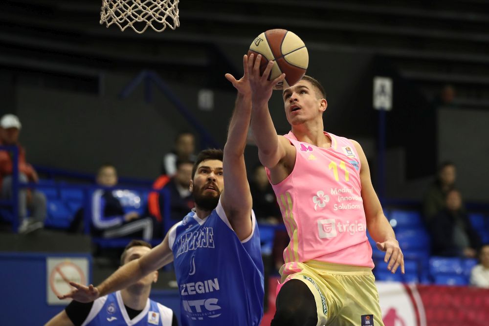 SVE BLIŽA PLEJ-OFU Mega u seriji pobeda, dominacija srpskog bisera! Ružičasti dani na Novom Beogradu (VIDEO)