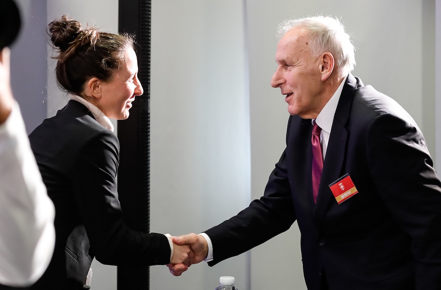 SVE SE ZNALO UNAPRED Dragan Džajić zvanično postao prvi čovek srpskog fudbala