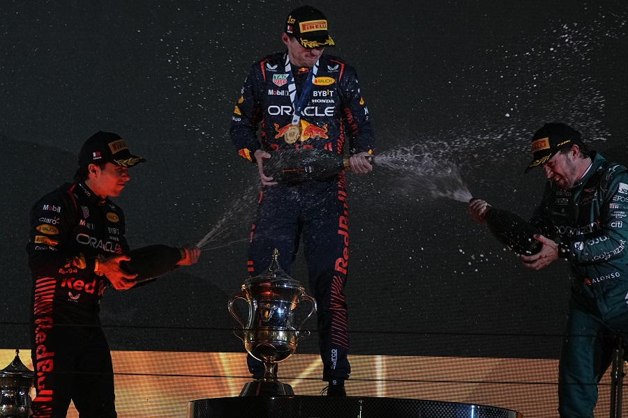 KRENULA FORMULA 1 Šampion odmah zablistao, na trećem mestu vozač koji ima 41 godinu