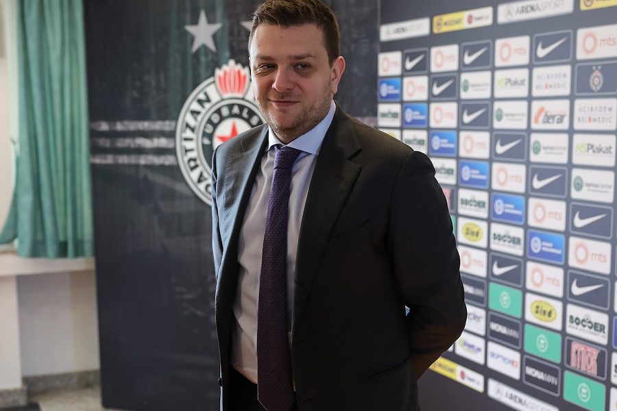 „GLUVI TELEFONI“ Vazura: FK Partizan nije član JSD Partizan, slovna greška, videćete sutra! (FOTO)