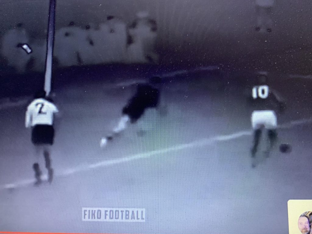 TUGA U FRANCUSKOJ Preminuo fudbaler koji je rekorder po broju golova na jednom Mundijalu (VIDEO)