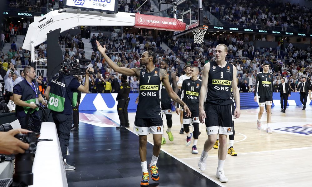 NA STRANI CRNO-BELIH Kontroverzni funkcioner udario na Evroligu: Košarci su potrebni timovi kao Partizan, a ne kao Real!