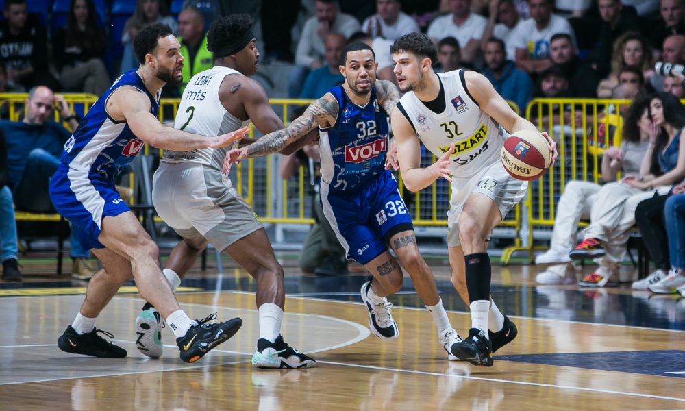 POLUVREME U Podgorici za sada „jednosmerna ulica“! Partizan dosta bolji od protivnika