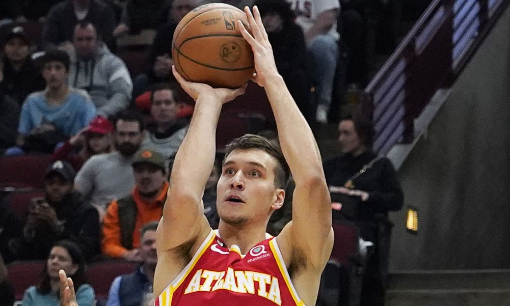 NBA Bogdanova Atlanta slavila na krilima Mareja… Treći poraz u nizu za Darka Rajakovića (VIDEO)