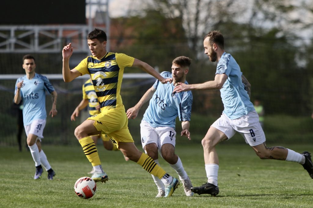 PRVA LIGA „Traktoristi“ overili prvo mesto, podela bodova u banatskom derbiju, rolerkoster u Milanovcu!