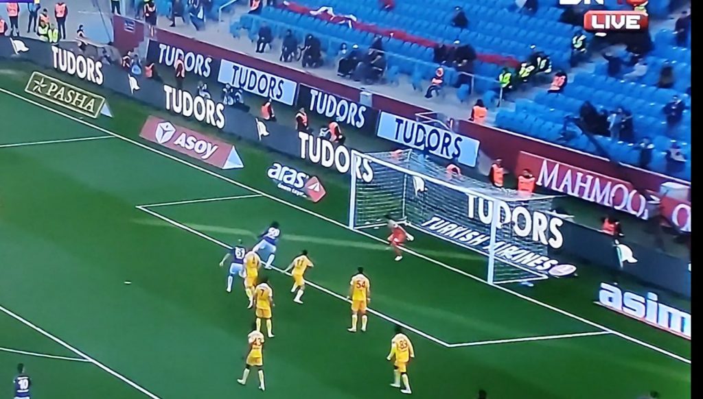 NAVIJAČI TRABZONA U ŠOKU Crni Lazare, šta promaši! (VIDEO)