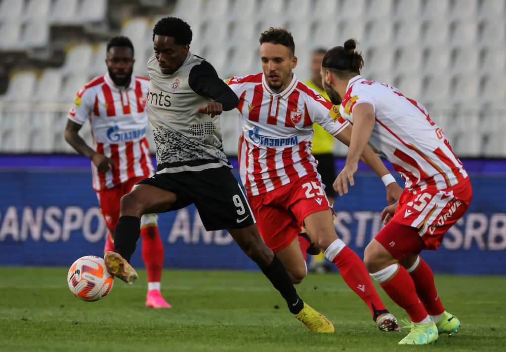 OTKRIVAMO Štoper Crvene zvezde položio derbi test, velikan iz Španije ga je ispratio, ali ovaj klub nudi više!