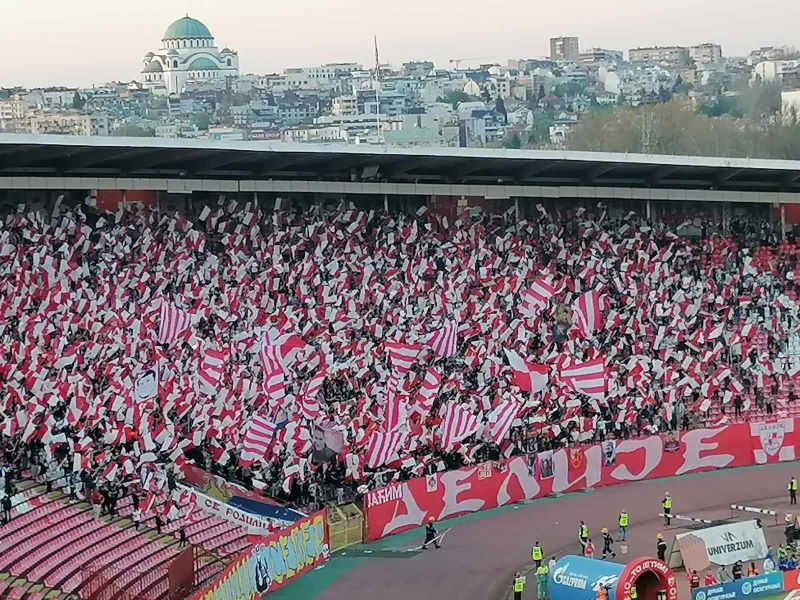 POČELO SLAVLJE Zavijorili se Zvezdini barjaci na Marakani (VIDEO)