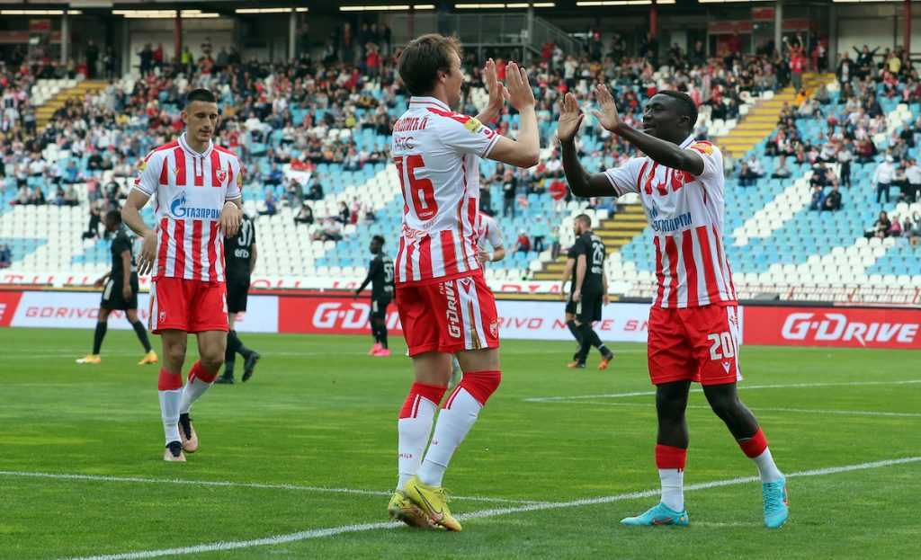 MOĆ I RUTINA ŠAMPIONA Zvezda pregazila „brđane“, Spajić se prelepim golom vratio na teren! (VIDEO)