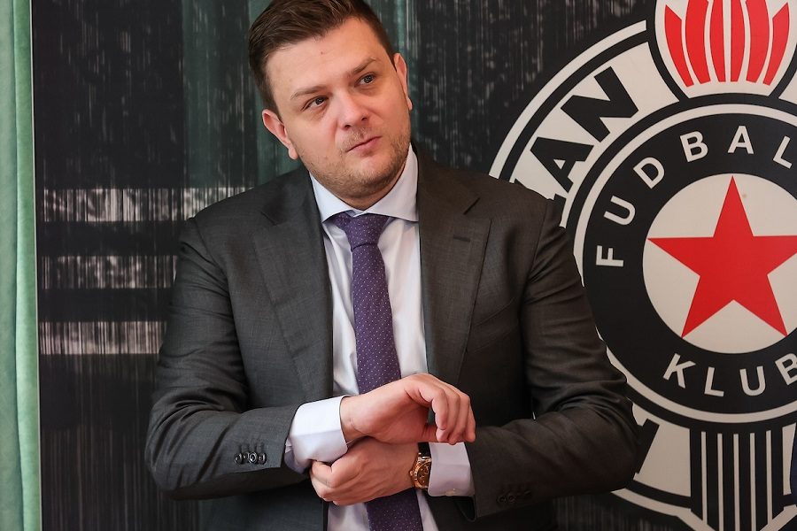 KO JE U PRAVU? Vazura se oglasio po pitanju zabrane za tri bivša igrača Partizana! Evo šta je poručio
