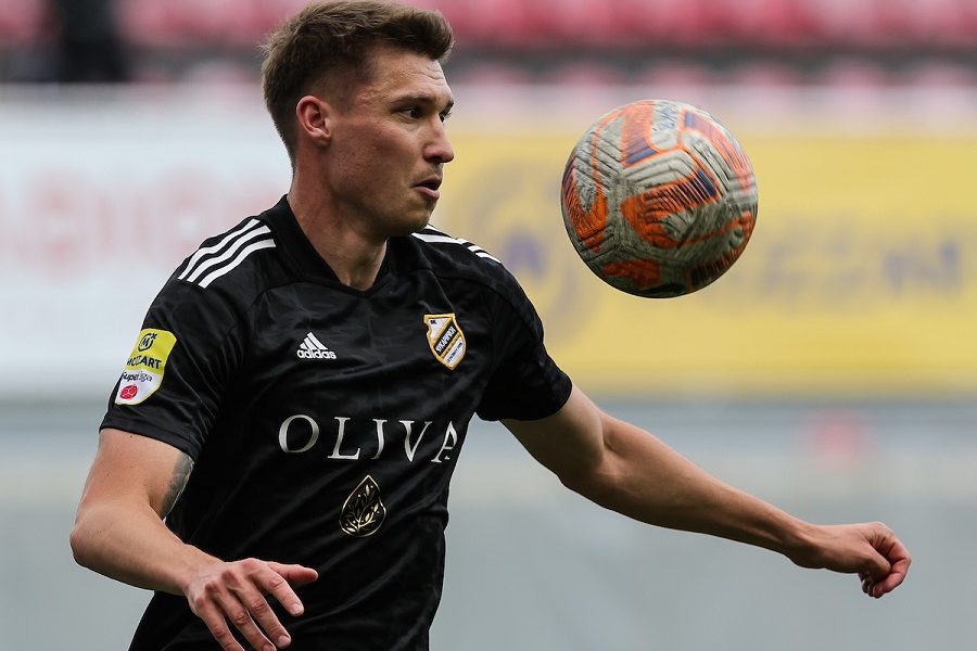 KIPTI OD BESA Kapiten Tošić: Sramna sudijska odluka!