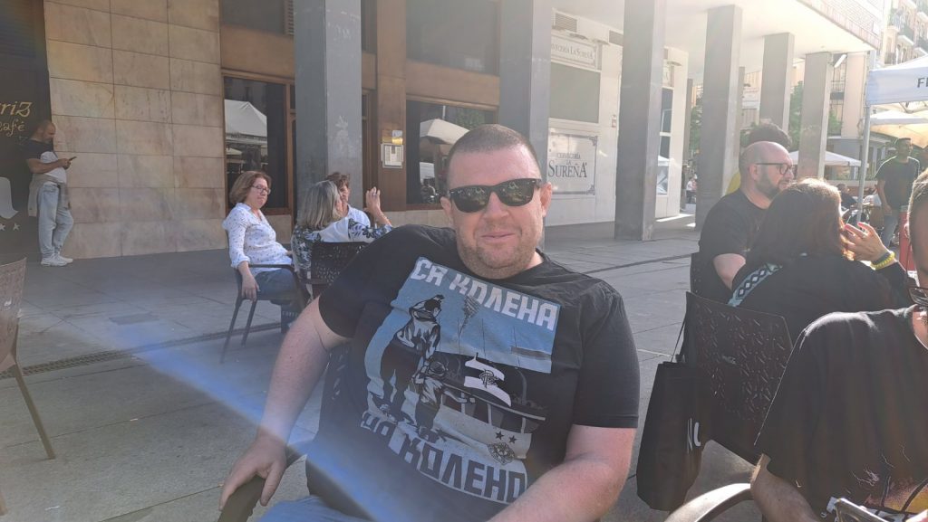 OVAKO SE VOLI PARTIZAN Iz dalekog Osla u Madrid: Za crno-bele sve, a kamoli skuplja karta! (VIDEO)