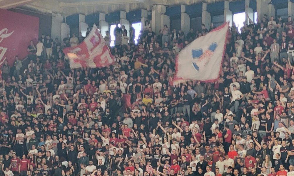 VERNOST NA PRVOM MESTU „Delije“ okupirale „Pionir“! Zvezda nema šanse za Top 8, ali su tribine opet pune (VIDEO)