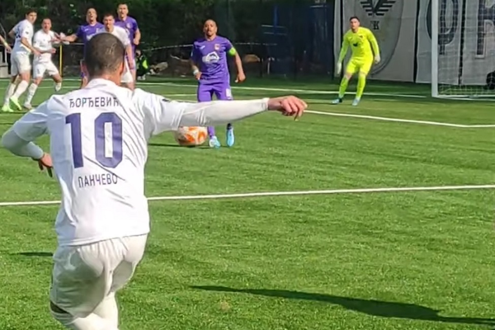 ODJECI DERBIJA U PANČEVU Fudbal na visokom nivou, Neđić već čestitao Železničaru ulazak u Superligu!