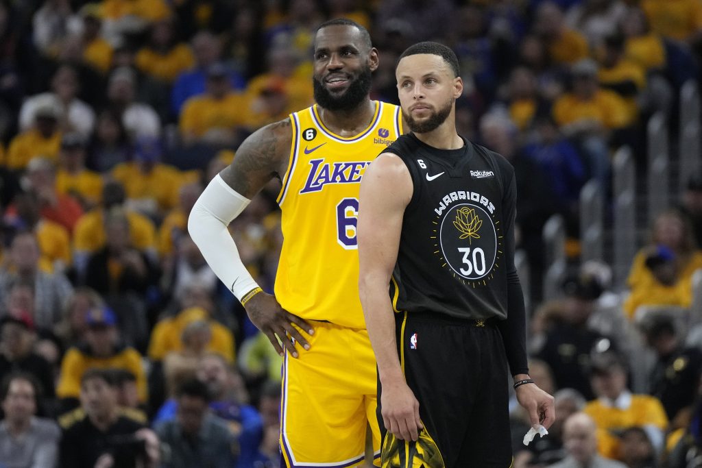 NBA LIGA Ovu seriju su u Americi svi čekali! Prva utakmica opravdala očekivanja – odmah brejk! (VIDEO)