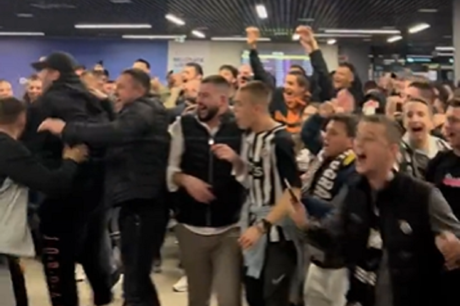 OVO SE ZOVE LJUBAV Grmelo od ranog jutra! „Grobari“ na aerodromu dočekali igrače kao pobednike! (VIDEO)