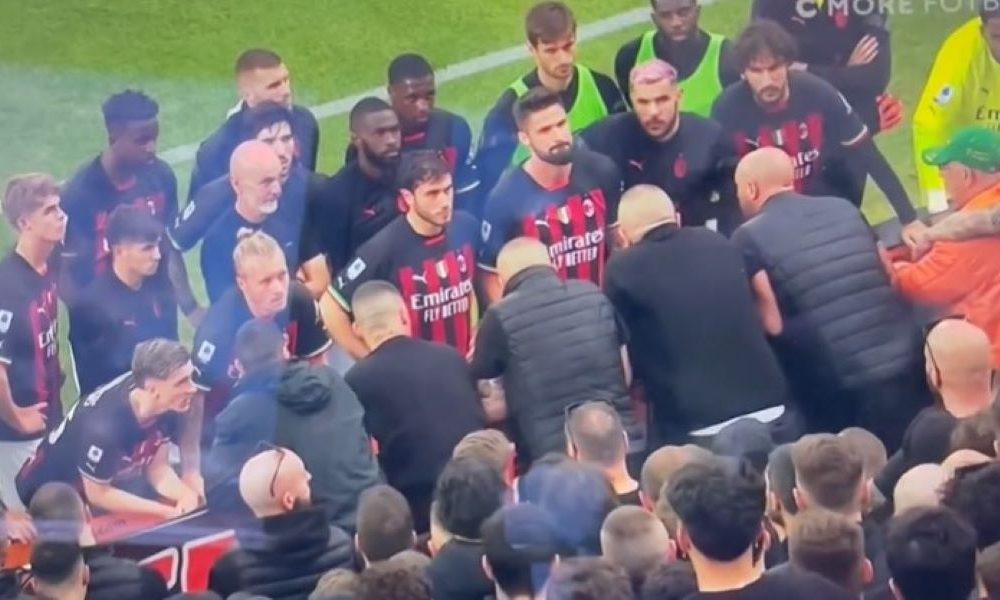 POLAGANJE RAČUNA Navijači postrojili fudbalere Milana i trenera Piolija (VIDEO)