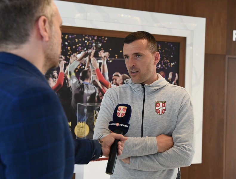 LUKOVIĆ PONOSAN, ALI UPOZORAVA: Moramo da ostanemo čvrsto na zemlji! (VIDEO)