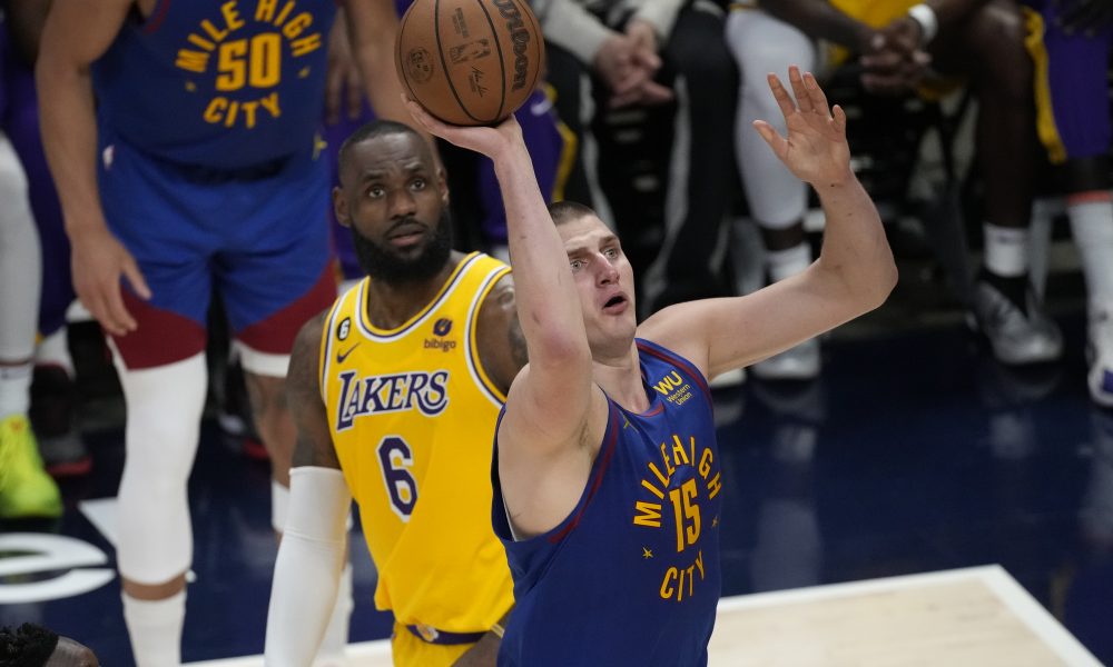 PLJUŠTE POHVALE Jokić oduševio NBA igrače! Ipak, najbolji komentar dao je bivši centar „orlova“: Džaba im…