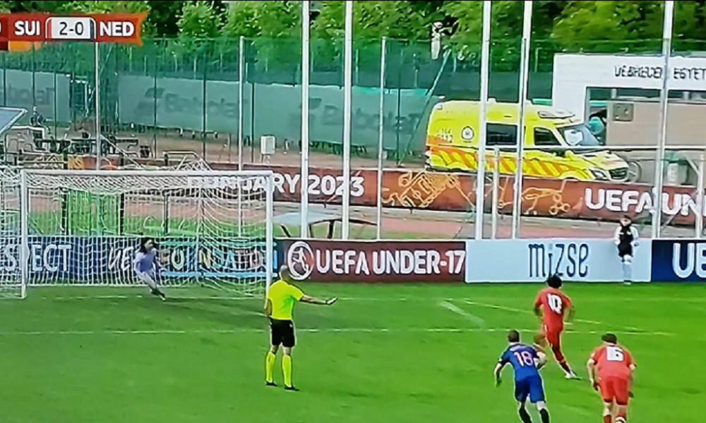 NE DAJTE MU VIŠE Mladi Švajcarac u tri minuta promašio dva penala (VIDEO)