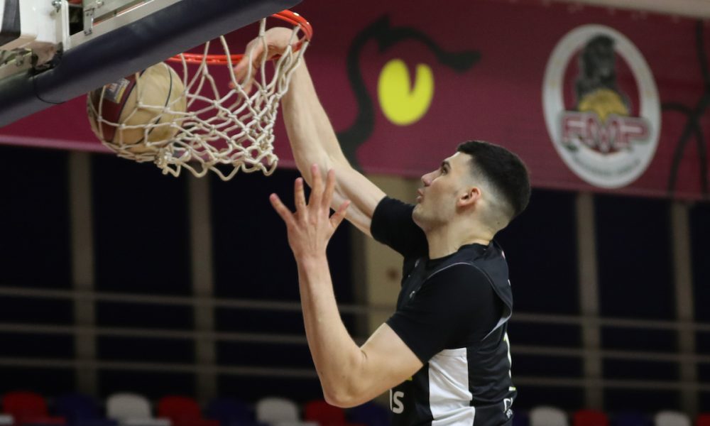 PARTIZAN OSTAJE BEZ BISERA? Vukčević odličan u Letnjoj ligi, nameće se Vašingtonu