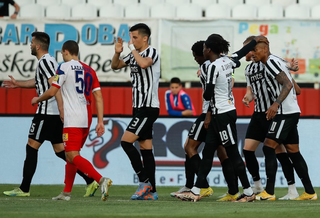 CRNO-BELI U OFANZIVI Partizan želi brzonogo krilo