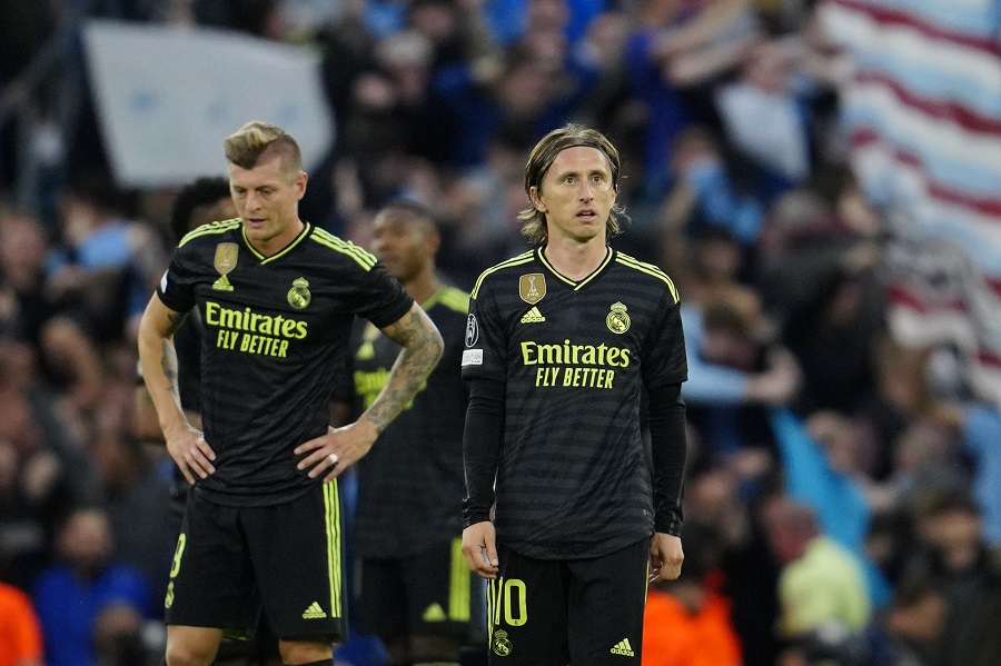 MODRIĆ i KROS ODLAZE U PAKETU? Ako napuste Real, iskusni vezisti bi mogli da pojačaju italijanskog velikana!