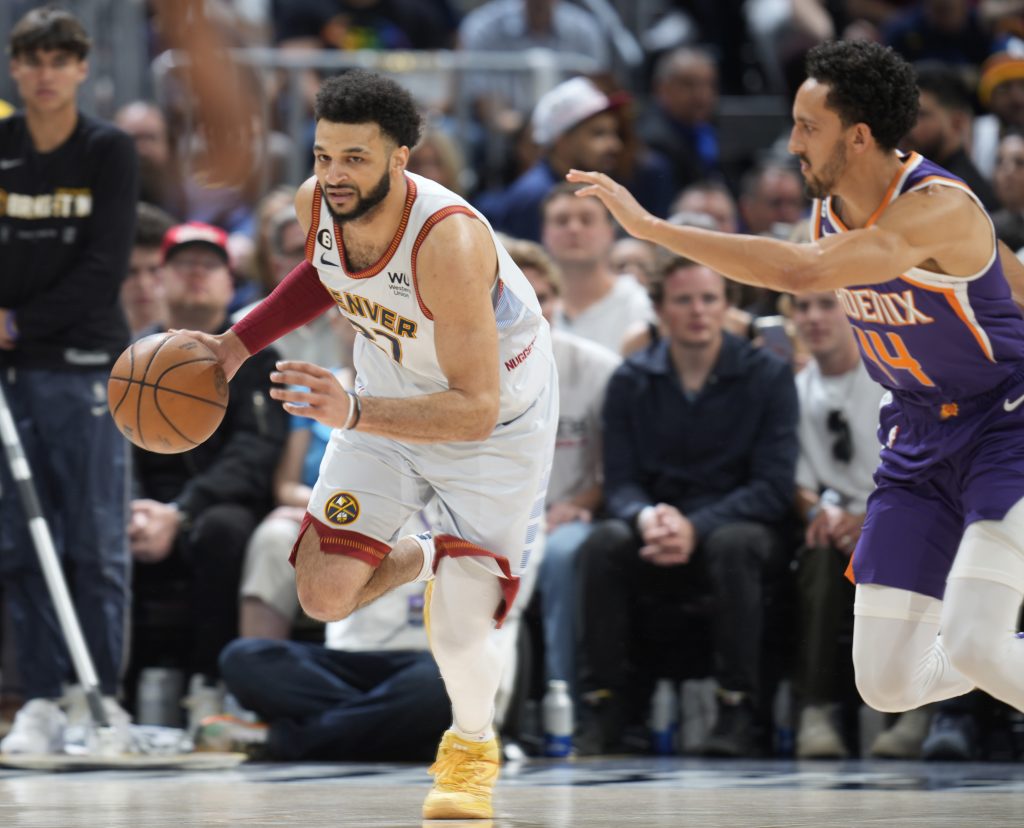 PROBLEM ZA DENVER Jedan od najboljih igrača verovatno ne igra u Feniksu, ali je i domaćin u nevolji
