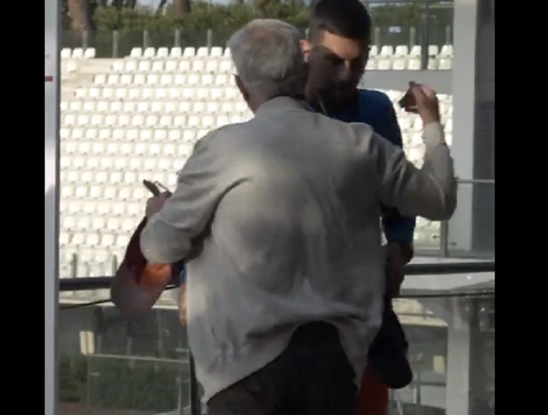 POSEBNI DOŠAO DA POZDRAVI NAJVEĆEG Novak je došao u njegov grad, evo kako ga je dočekao (VIDEO)