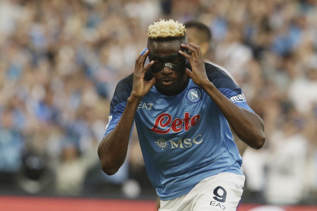 PROBLEM ZA NAPOLI Osimen mesec dana van terena