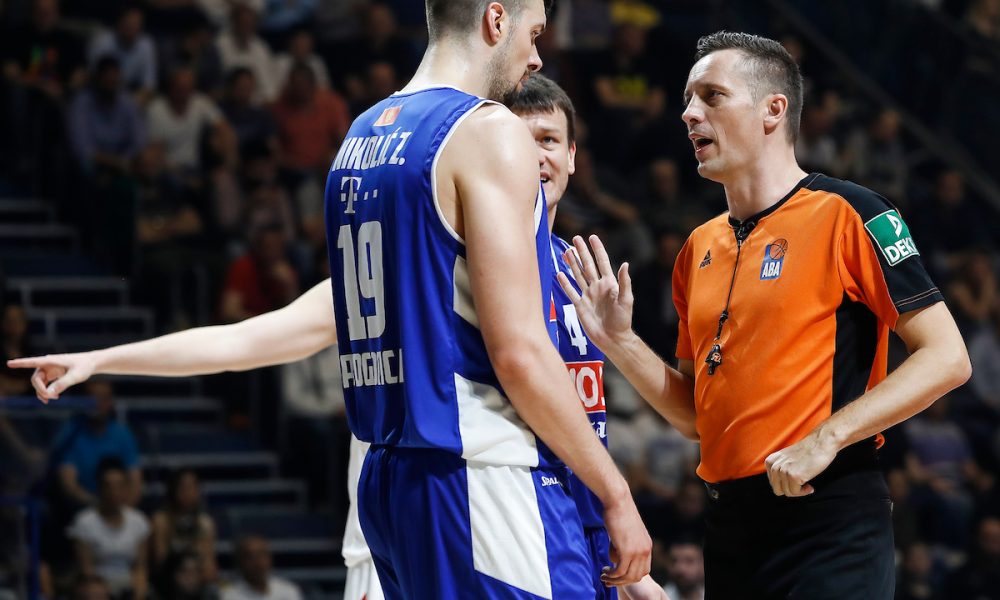 SAOPŠTENJE CRVENO-BELIH Sarkastična opaska sudije Pukla