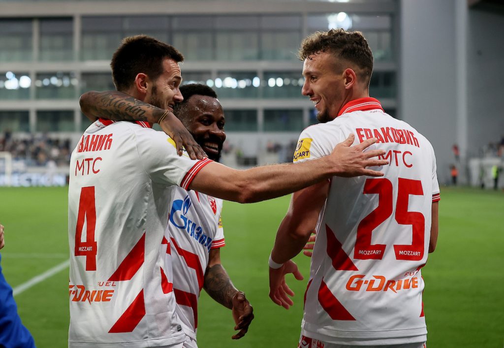 KUP SRBIJE Crvena zvezda je u finalu! TSC dobro krenuo, naljutio šampiona, pa primio tri gola! (VIDEO)