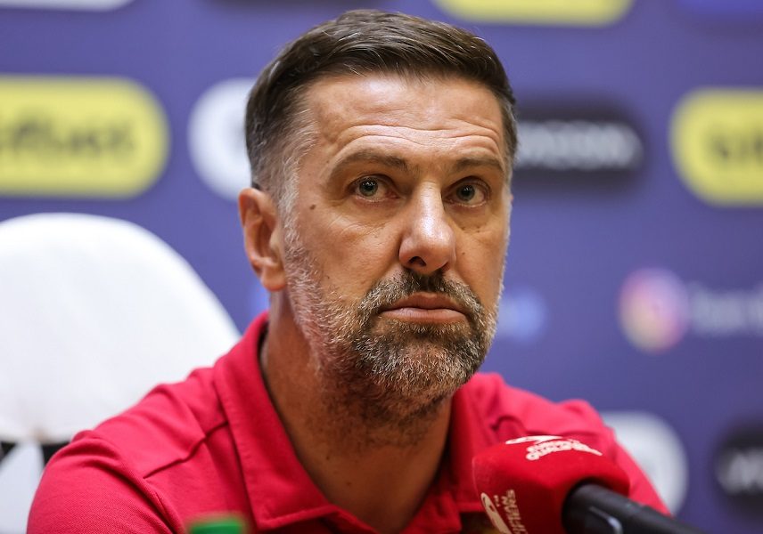 NEPRIJATNA SITUACIJA U RAZGRADU Krstajić odbio da odgovori na pitanje srpskog novinara