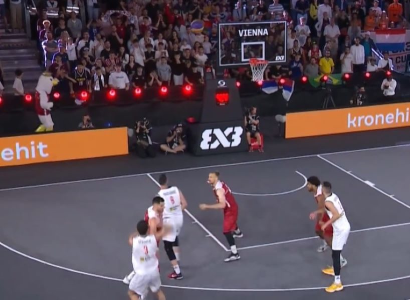 SP U BASKETU Srbija pobedila domaćina i plasirala se u polufinale (VIDEO)