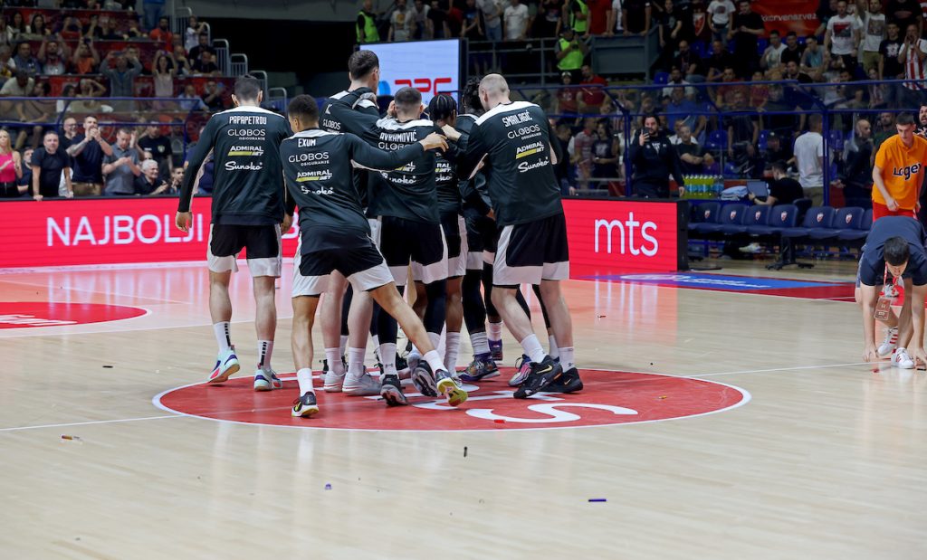 Barselona se i zvanično rastaje sa igračem… Šansa za Partizan?