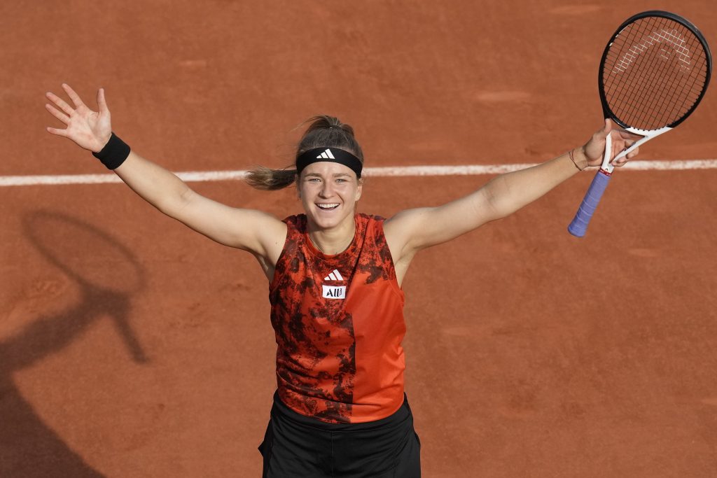 IZNENAĐENJE U PARIZU Pala Sabalenka, Muhova u finalu