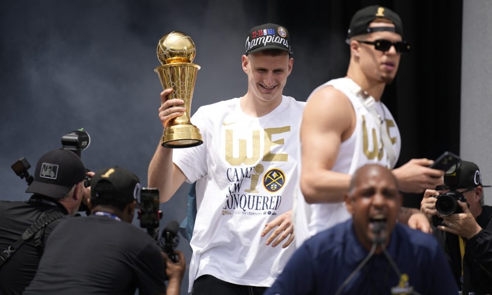 PRESEDAN U AMERICI Jokić neće na prijem kod Bajdena!