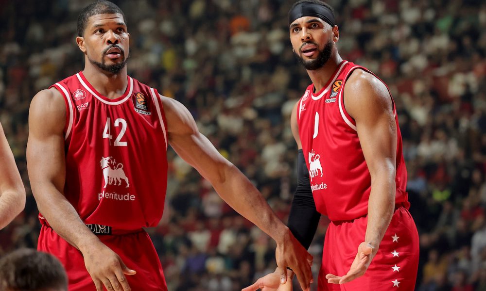 VRELO JE NA „PIJACI“ Valensija kvari posao Partizanu i Zvezdi