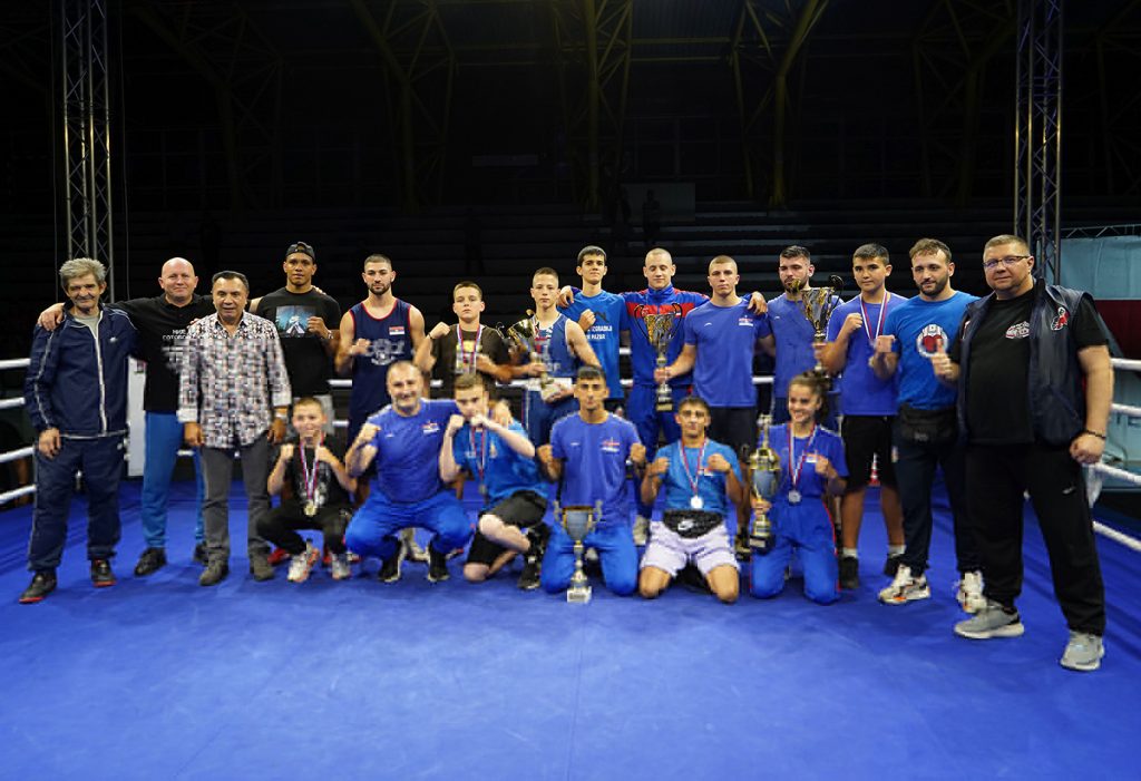 Somborcima šampionski trofej Bokserske lige Srbije 2023.