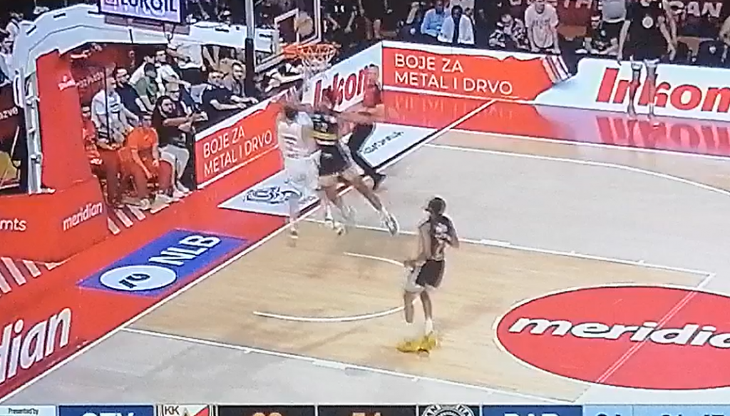 OVO JE ZVEZDI DONELO POBEDU Rampa na Madaru, pa koš Kampaca uz faul (VIDEO)