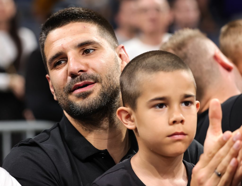 MAJSTORICA Veliki strelac bodri Partizan u Areni
